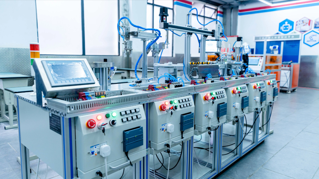 TouchWo触沃工控一体机赋能电气机械和器材制造业应用解决方案 TouchWo触沃工控一体机赋能电气机械和器材制造业应用解决方案